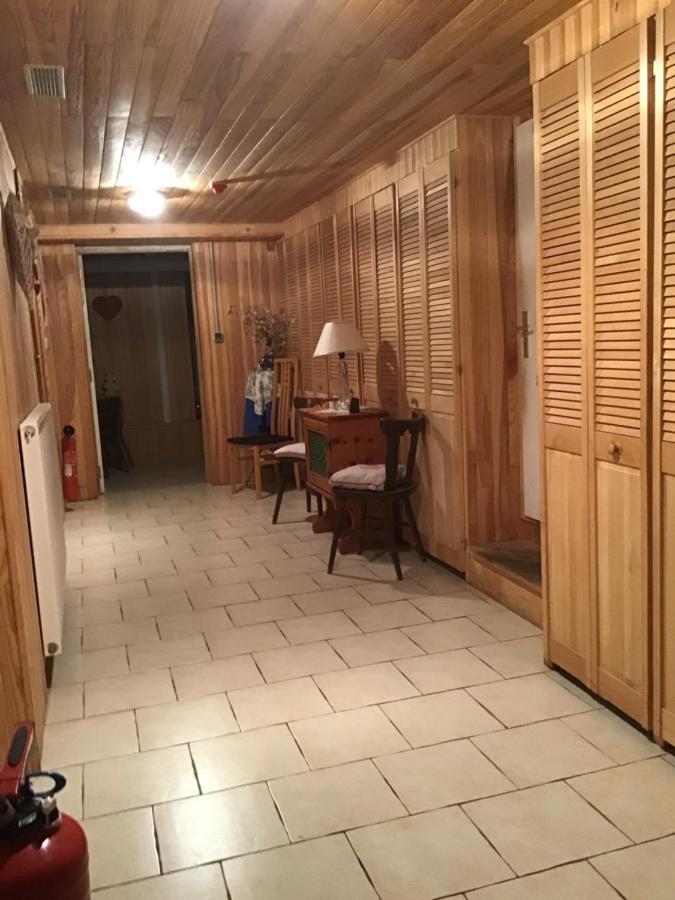 Hotel Restaurant La Fourmi Bourbach-le-Haut Exteriör bild